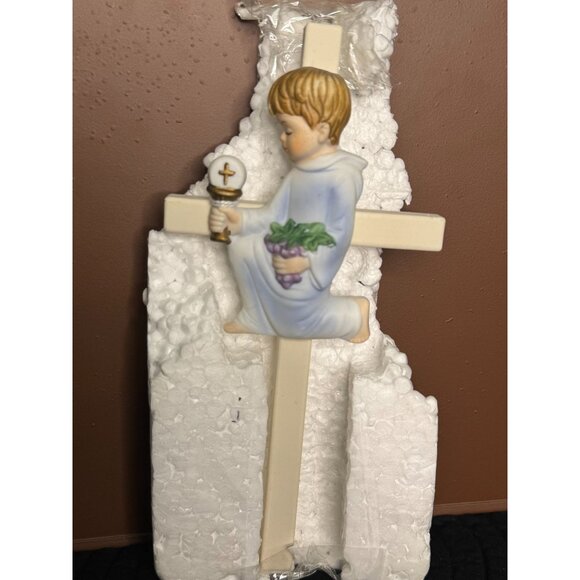 Porcelain Cross First Communion Boy Wall Decor By Roman - Picture 4 of 6